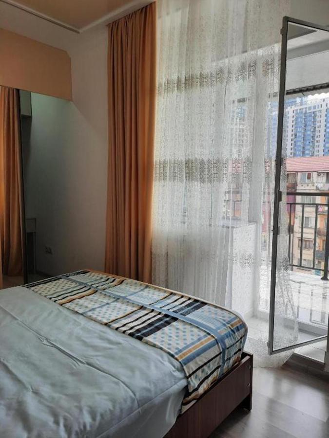 Apartment Desi With Sea View On The Beach In באטומי מראה חיצוני תמונה
